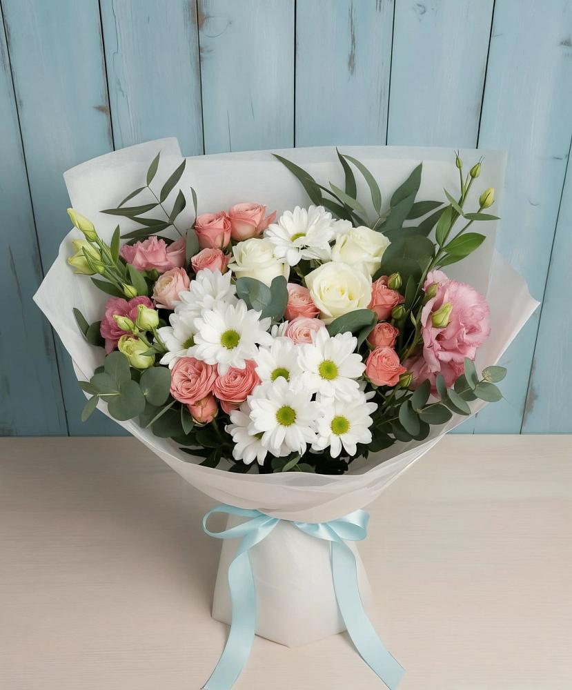 Букет цветов из: Розы, Лизиантусы и Хризантемы в Радумле