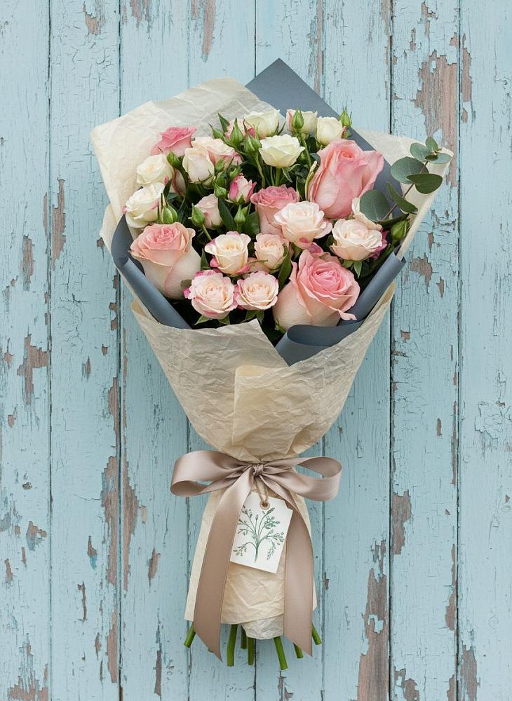 Букет цветов из: Розы в Радумле