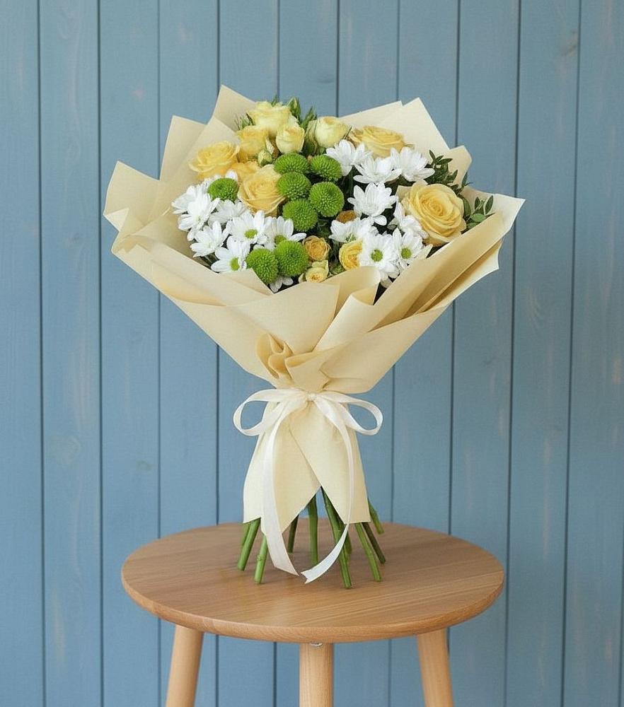 Букет цветов из: Хризантемы и Розы в Радумле