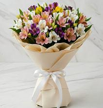 Букет цветов из:  Альстромерии в Радумле