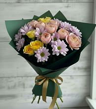 Букет цветов из:  Хризантемы и Розы в Радумле