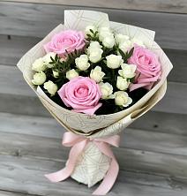 Букет цветов из:  Розы в Радумле