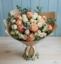 Букет цветов из:  Альстромерии и Розы в Радумле