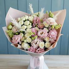 Букет цветов из:  Альстромерии и Розы в Радумле